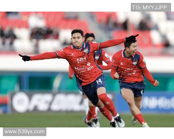 浦项制铁与江原FC激战正酣7月15日精彩对决不可错过